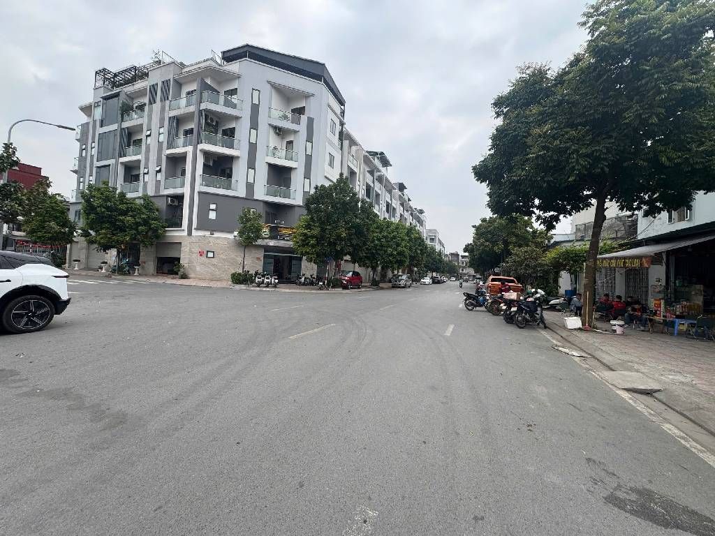 Bán đất ngõ 96 Thượng thanh 50m oto thông, hơn 9 tỷ còn tl