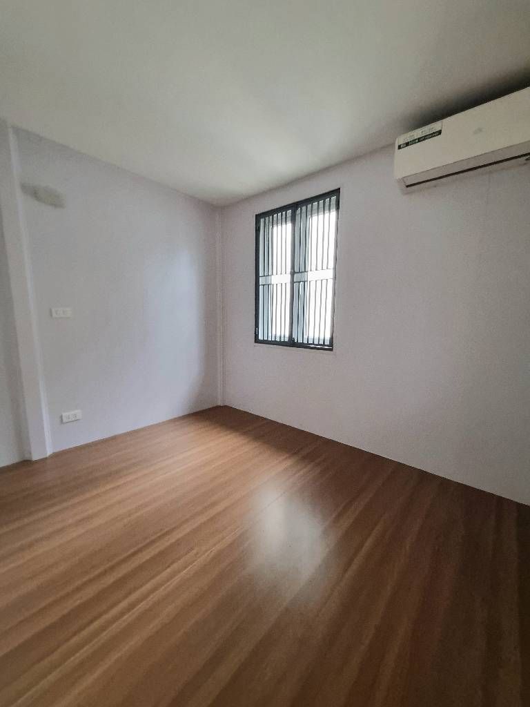 Cần bán Nhà mặt tiền đường Mai Động, Phường Mai Động, Diện tích 50m², Giá 2.95 Tỷ 2