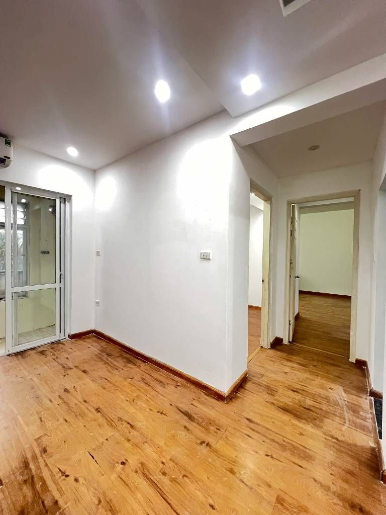 Căn hộ chung cư Gia Lâm 4 tỷ 70m đầy đủ công năng,sổ đỏ 4