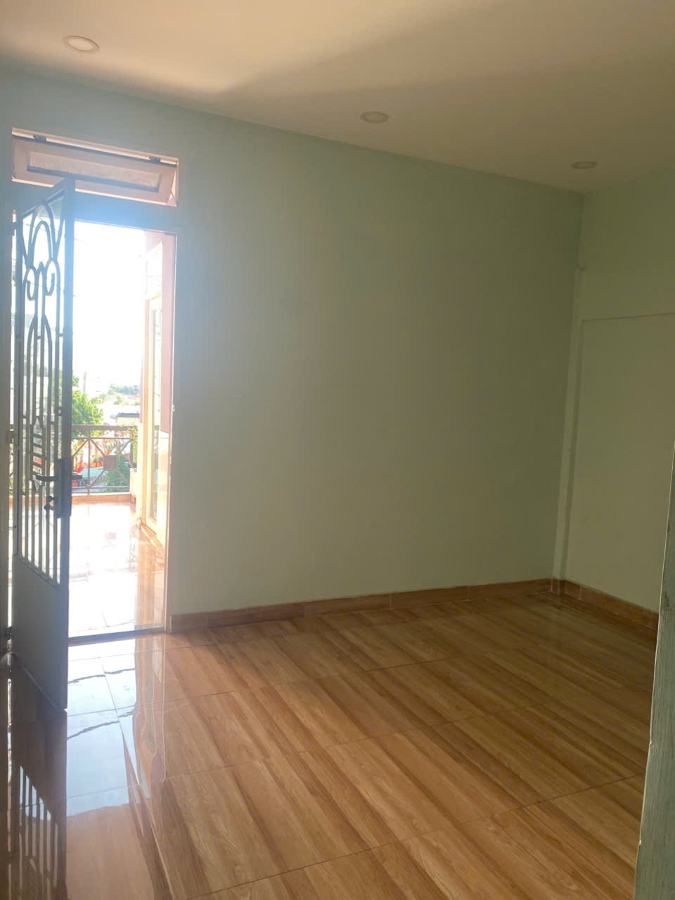 NGUYÊN CĂN TRỆT 2LAU 4PN 4WC SAU GIGAMALL NHÀ MỚI GIÁ CHỈ 16TR 4