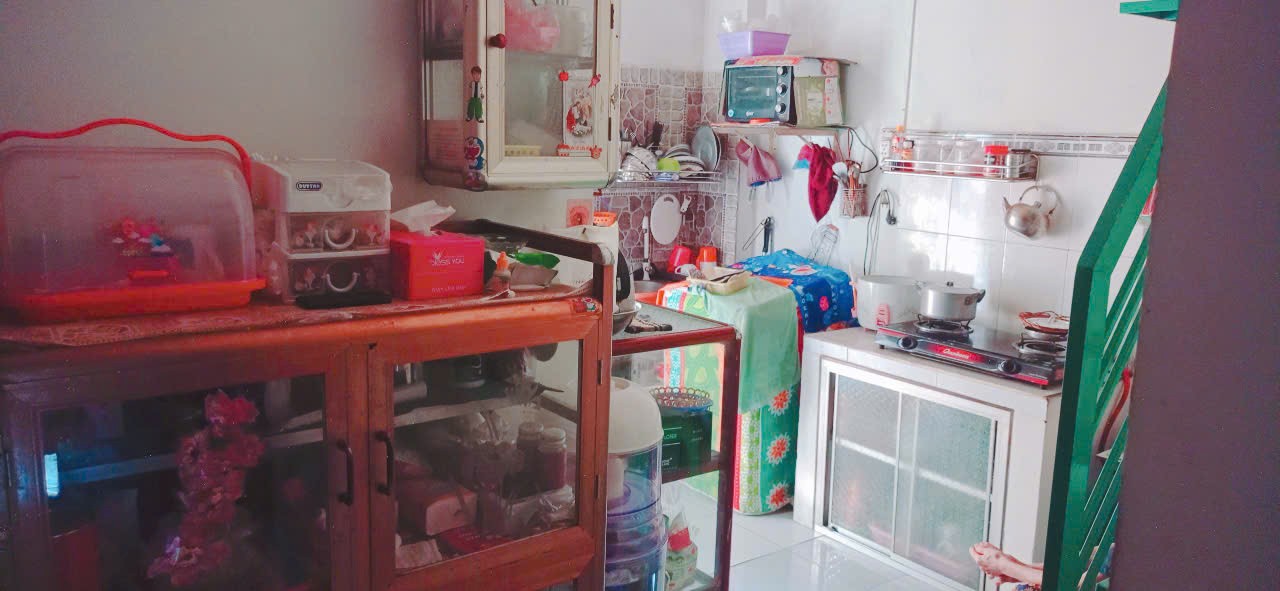 Cần bán Nhà ở, nhà cấp 4, nhà hẻm đường Trần Hưng Đạo, Giá Thương lượng 4