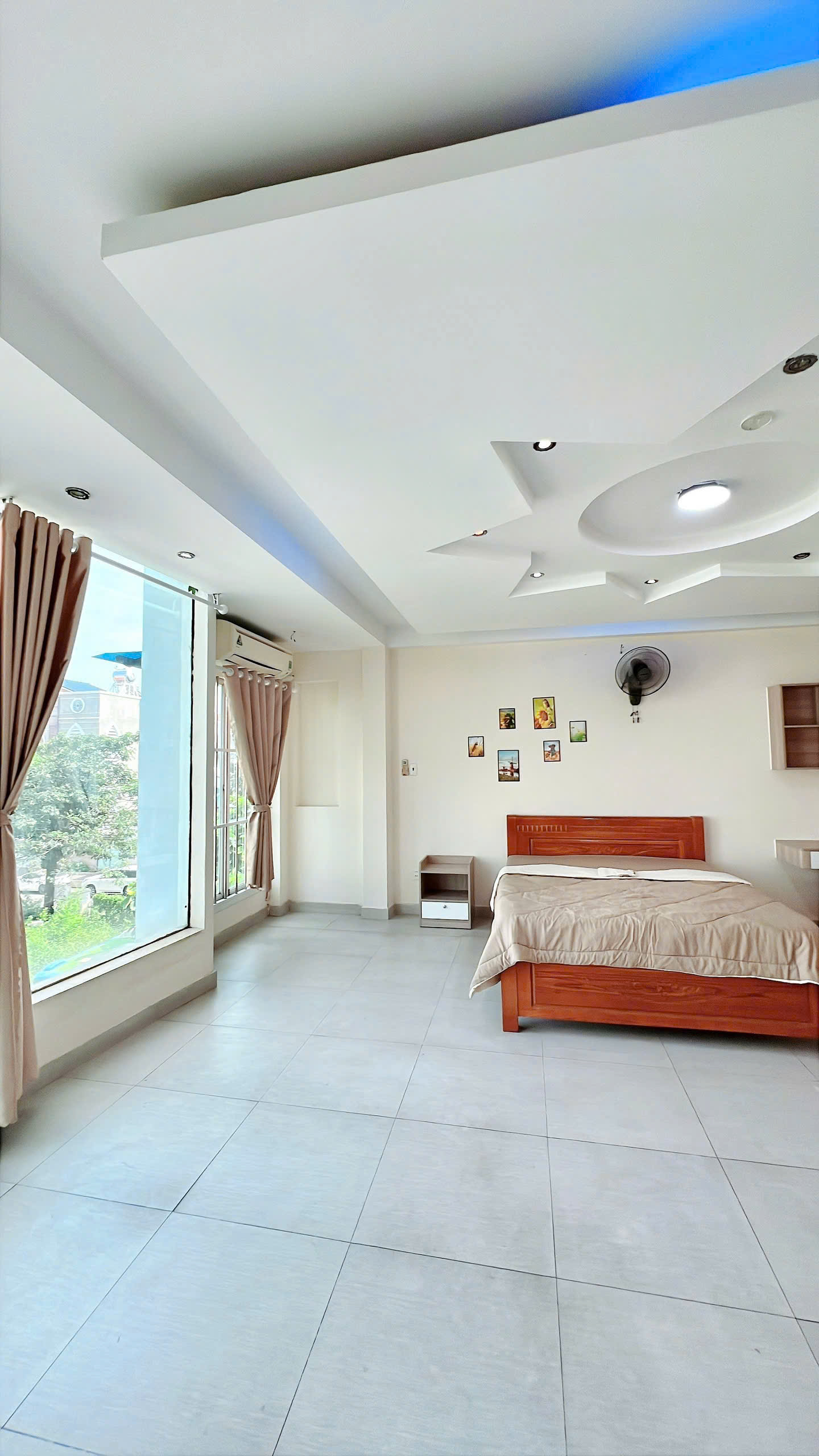 CHO THUÊ TÒA NHÀ KHU BÊN SÔNG SÁT BÊN GIGAMALL- TRET 5 LAU- DTSD 500M2,THANG MÁY,GIÁ 45TR 3