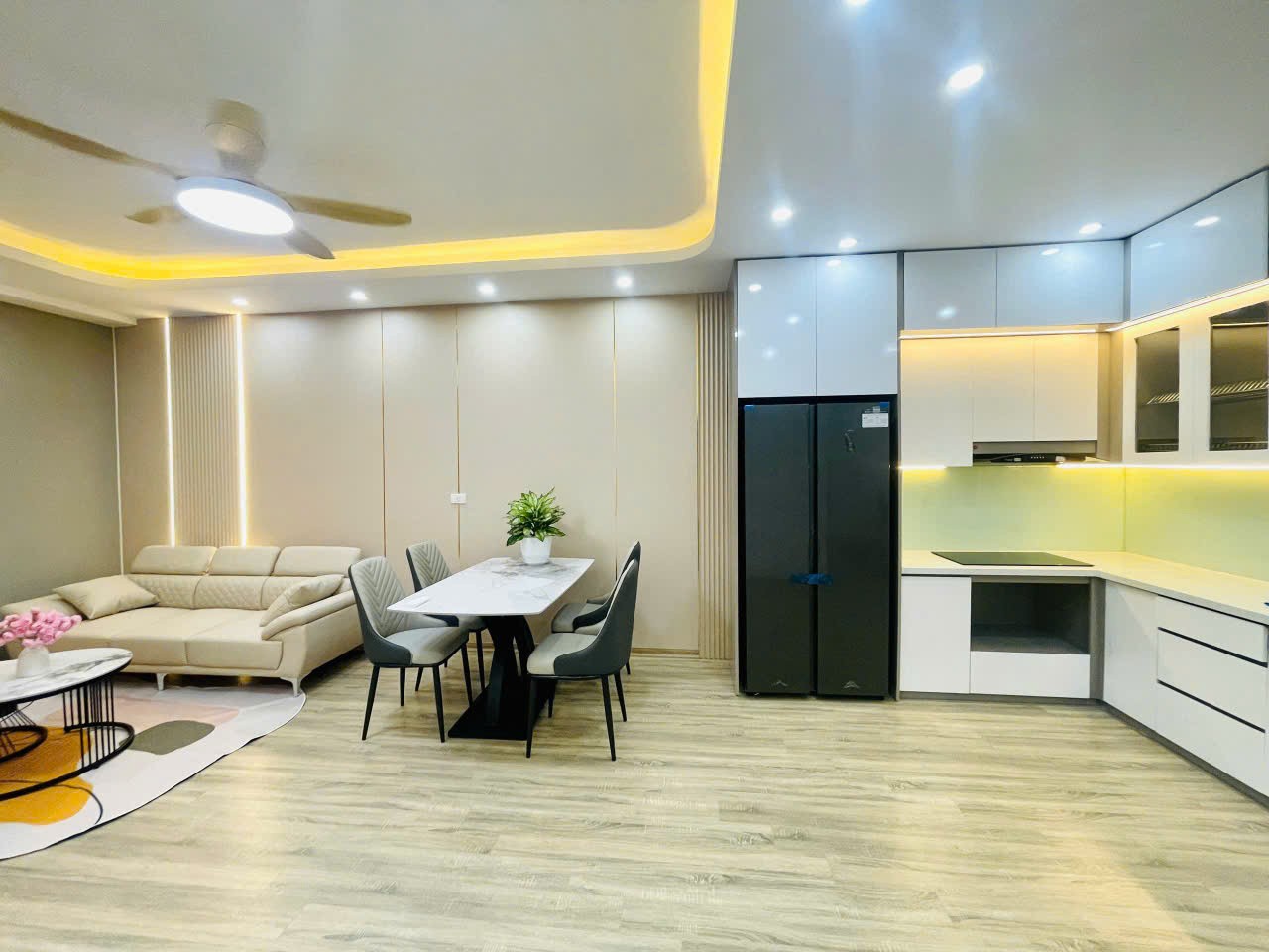 CHÍNH CHỦ GỬI BÁN CĂN 2PN "FULL OPTION" – KHU 6 TÒA MỚI THANH HÀ 4