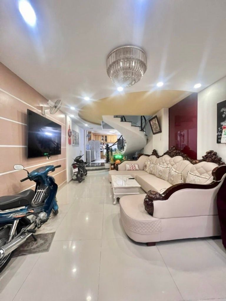 Hẻm xe hơi chợ Rạch Ông 5x24 Hoàn công 4 tầng Tặng nội thất- 0931172218 3