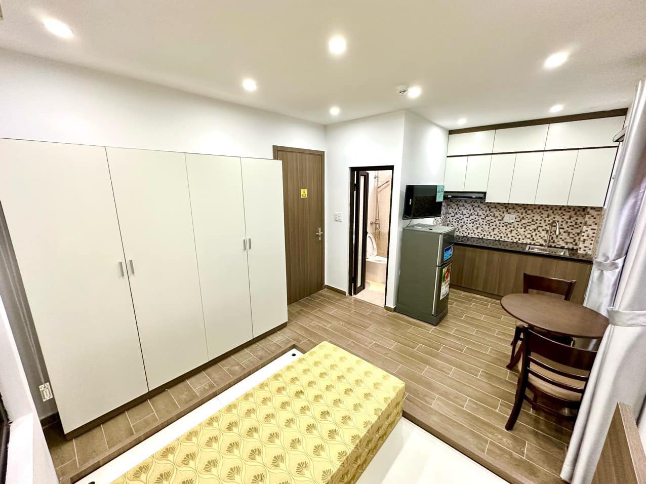 PHÒNG TRỌ TRIỀU KHÚC THANG MÁY FULL NỘI THẤT GIÁ CHỈ 3TR - LH 0379.28.3456 4