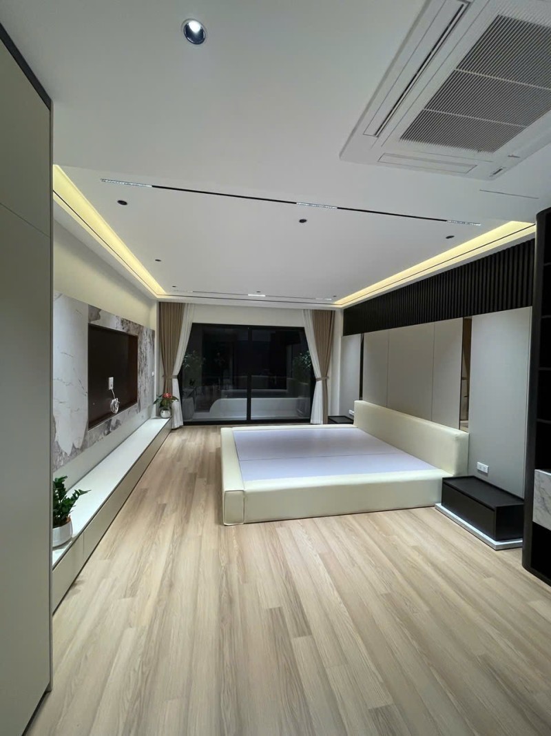 NHÀ 7 TẦNG BÁT KHỐI – GARA 2 Ô TÔ – KHÔNG CÓ CĂN THỨ 2 – SỔ ĐỎ ĐẸP 2