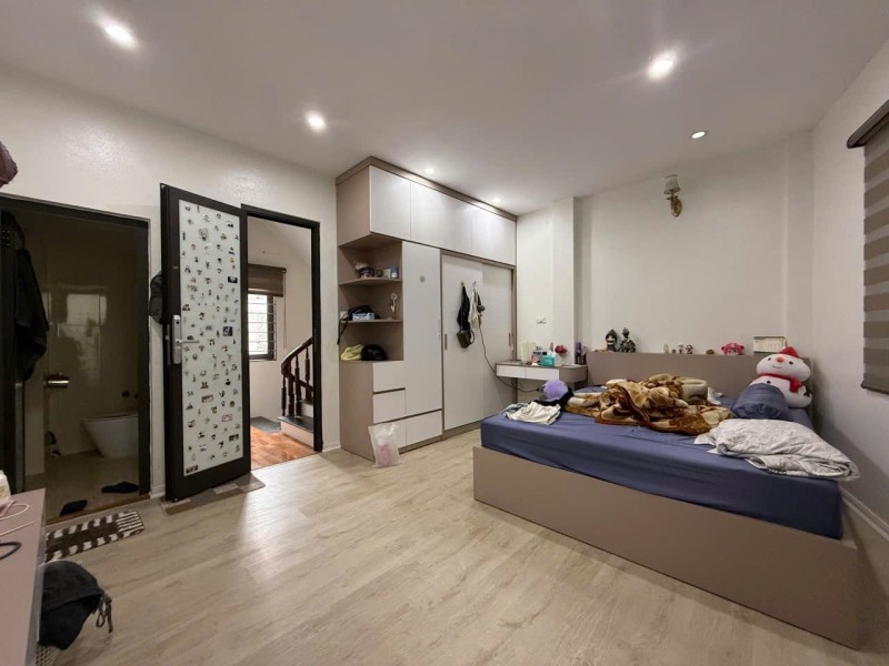 NHÀ NGUYỄN VĂN LINH – LONG BIÊN  30m² – 5 TẦNG – NGÕ Ô TÔ – FULL TIỆN ÍCH 4