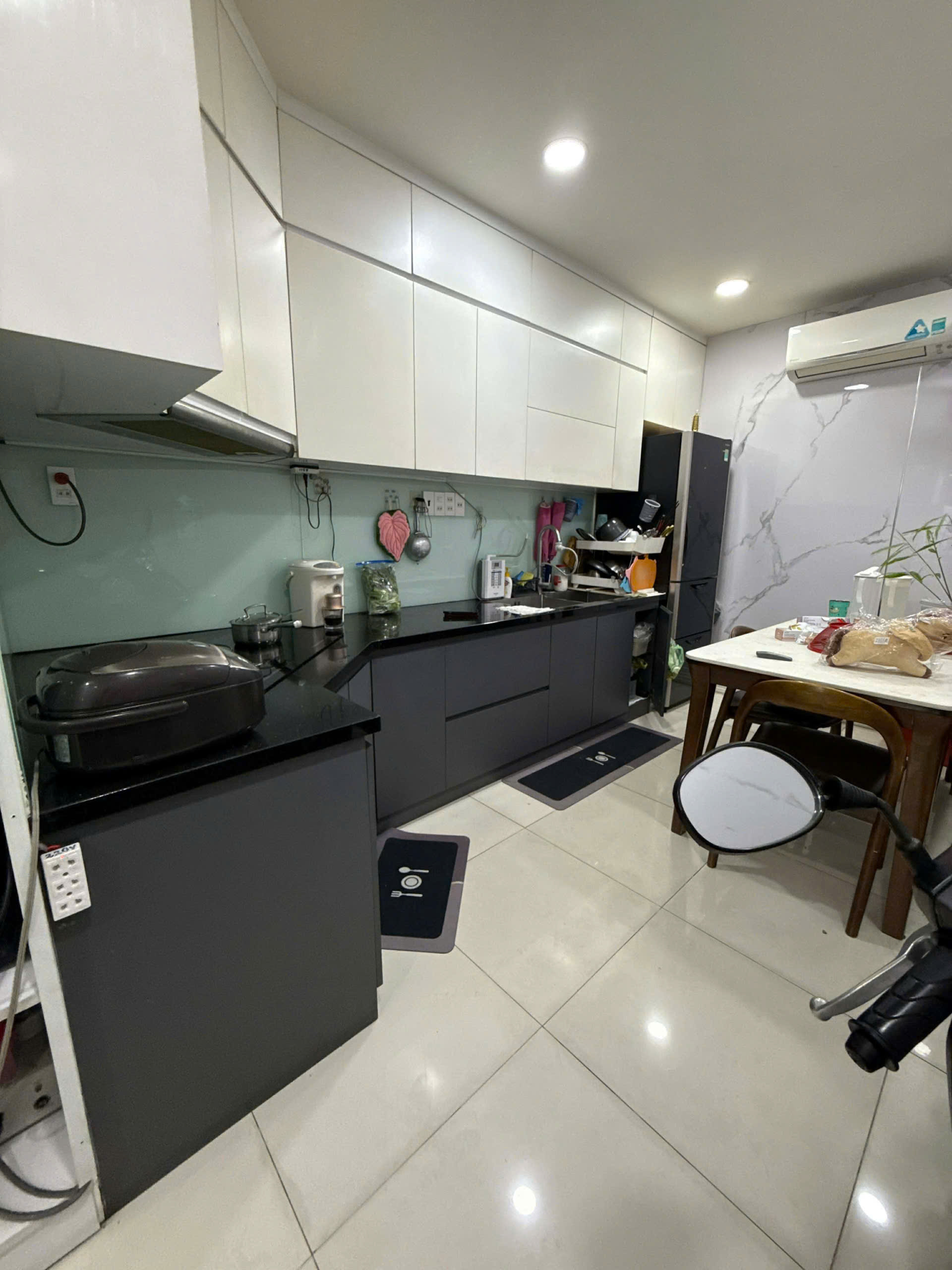 TRẦN VĂN QUANG TÂN BÌNH 32M2 4 TẦNG ĐÚC 3PN 3WC SÂN THƯỢNG SHR CHỈ 5.65 TỶ 3