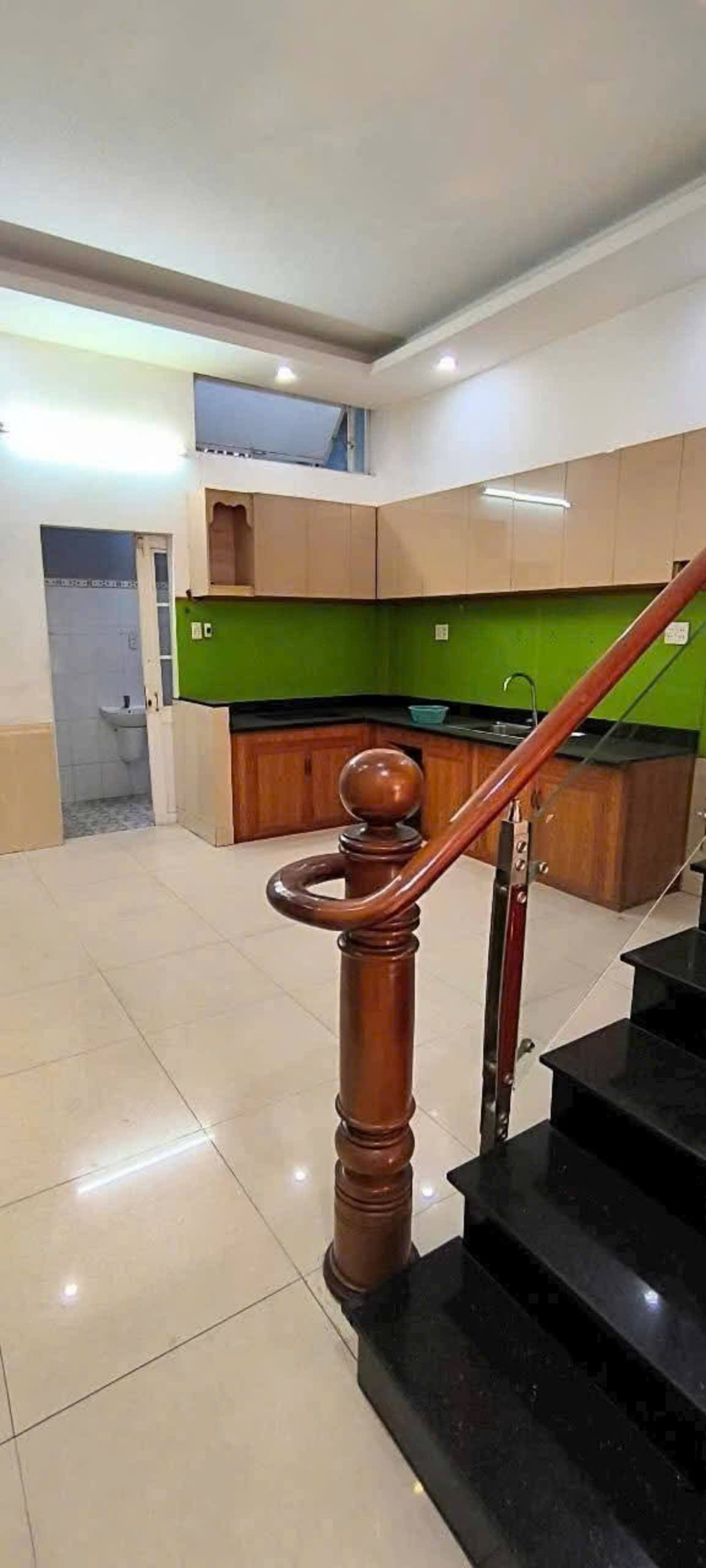 17TR- NHÀ NGAY CHỢ BÌNH TRIỆU- GIGAMALL, 3 LẦU, 4PN. NHÀ TRỐNG GIAO NGAY. 5