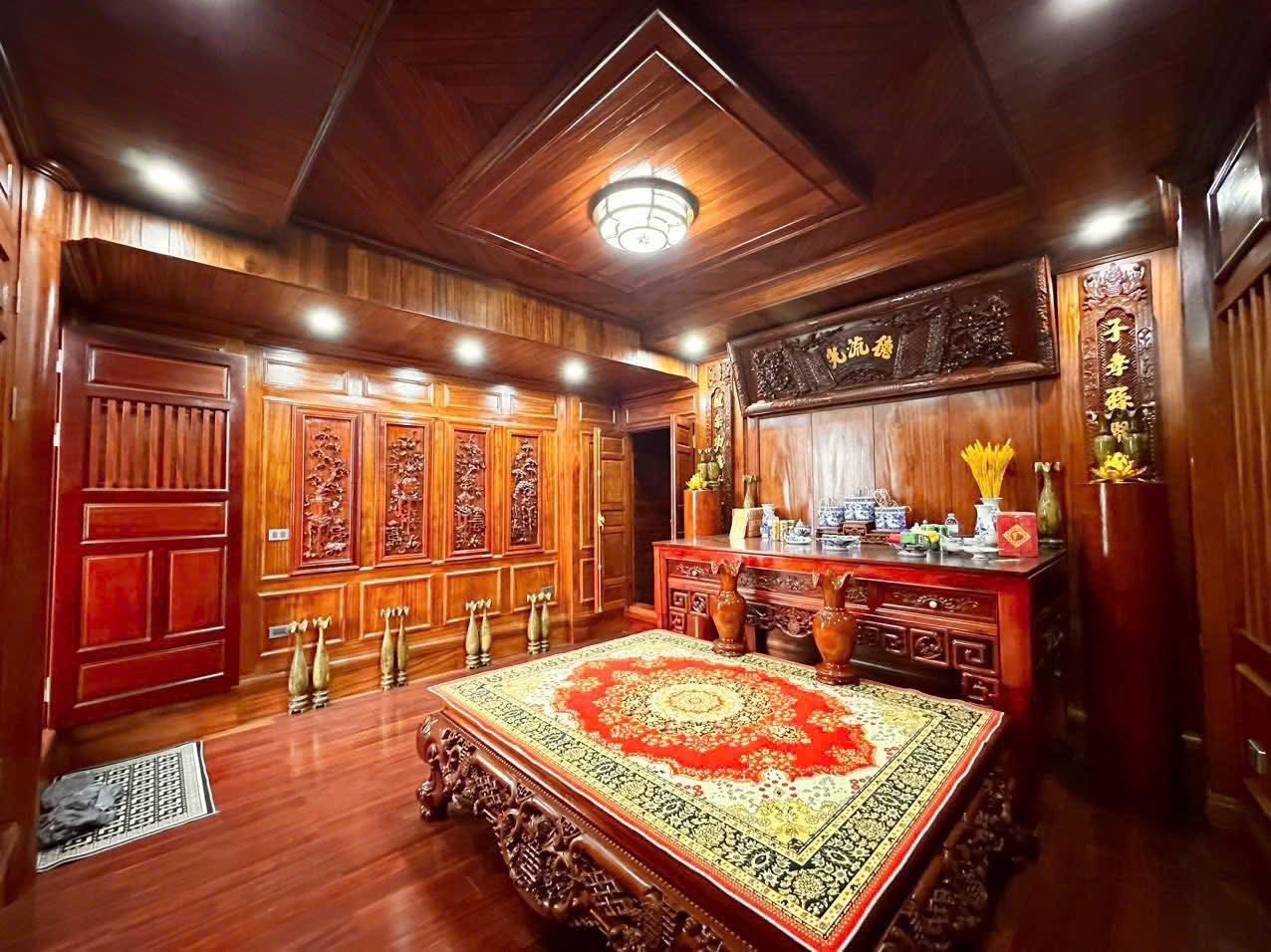 Bán nhà 9 tầng thang máy mặt phố Giáp Nhất 5