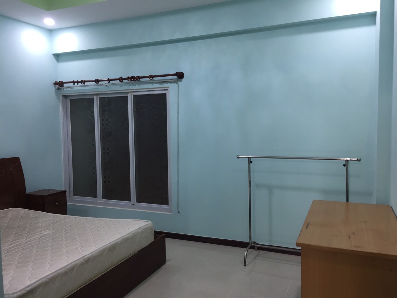 Cần cho thuê Căn hộ Tản Đà court Quận 5, Dt : 101 m2, 3PN, 2WC, Giá : 14 tr/th,, Có Nội Thất 3
