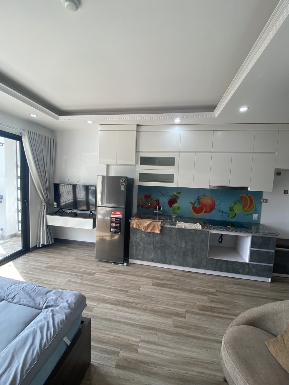 Cho thuê Căn chung cư mini full đồ tại Ngõ 193 Trích Sài. Ban công View hồ cực thoáng. Chỉ 7tr 5