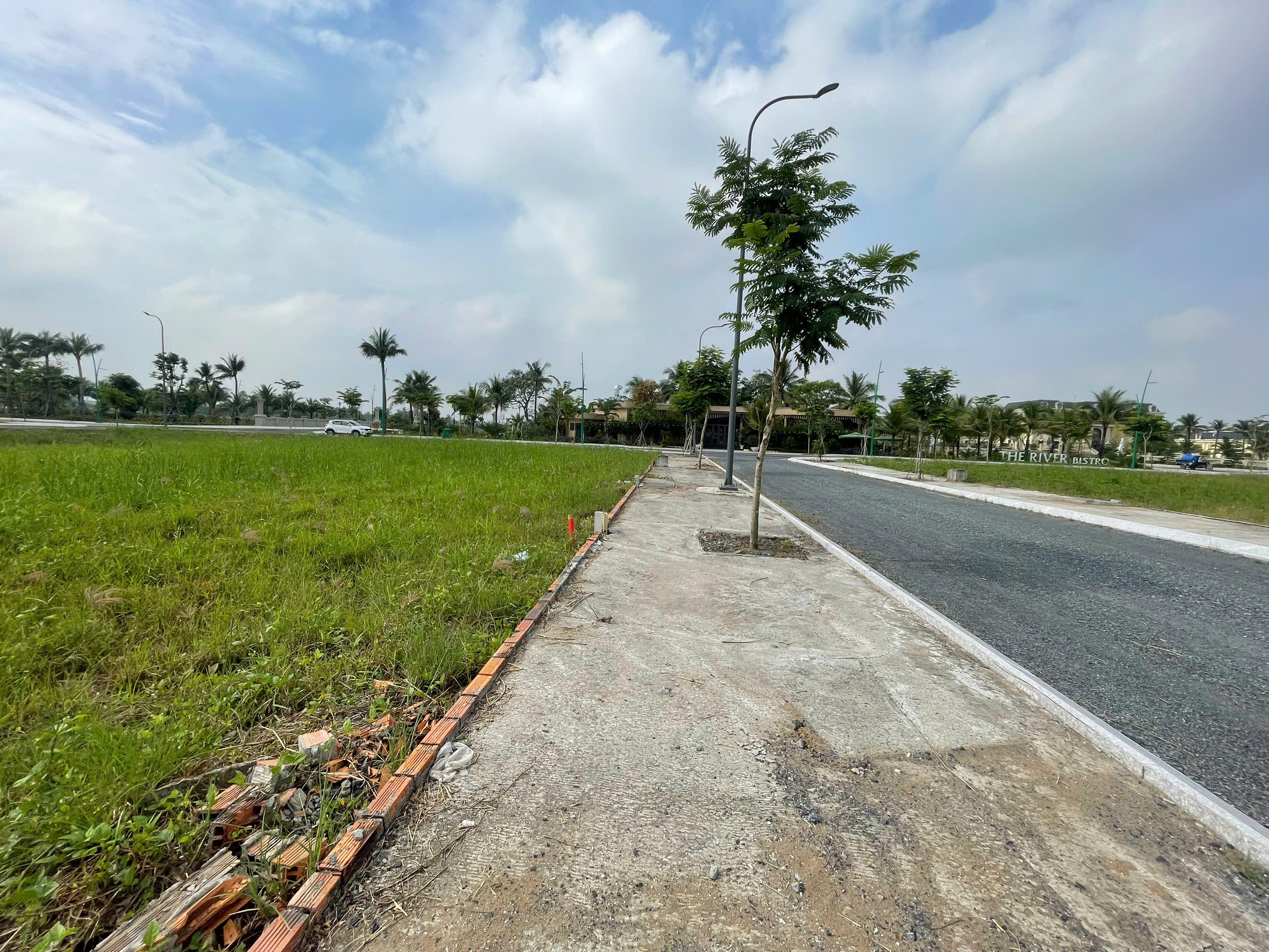 ĐẤT NỀN NGAY TRUNG TÂM HÀNH CHÍNH THỦ THỪA CHỈ HƠN 18TRIỆU/m, SỔ HỒNG RIÊNG TỪNG NỀN 5