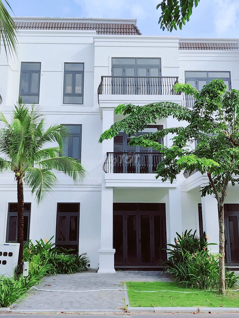 Cần bán Biệt thự Xã Tân Mỹ, Đức Hòa, Diện tích 84m², Giá 4.2 Tỷ 2