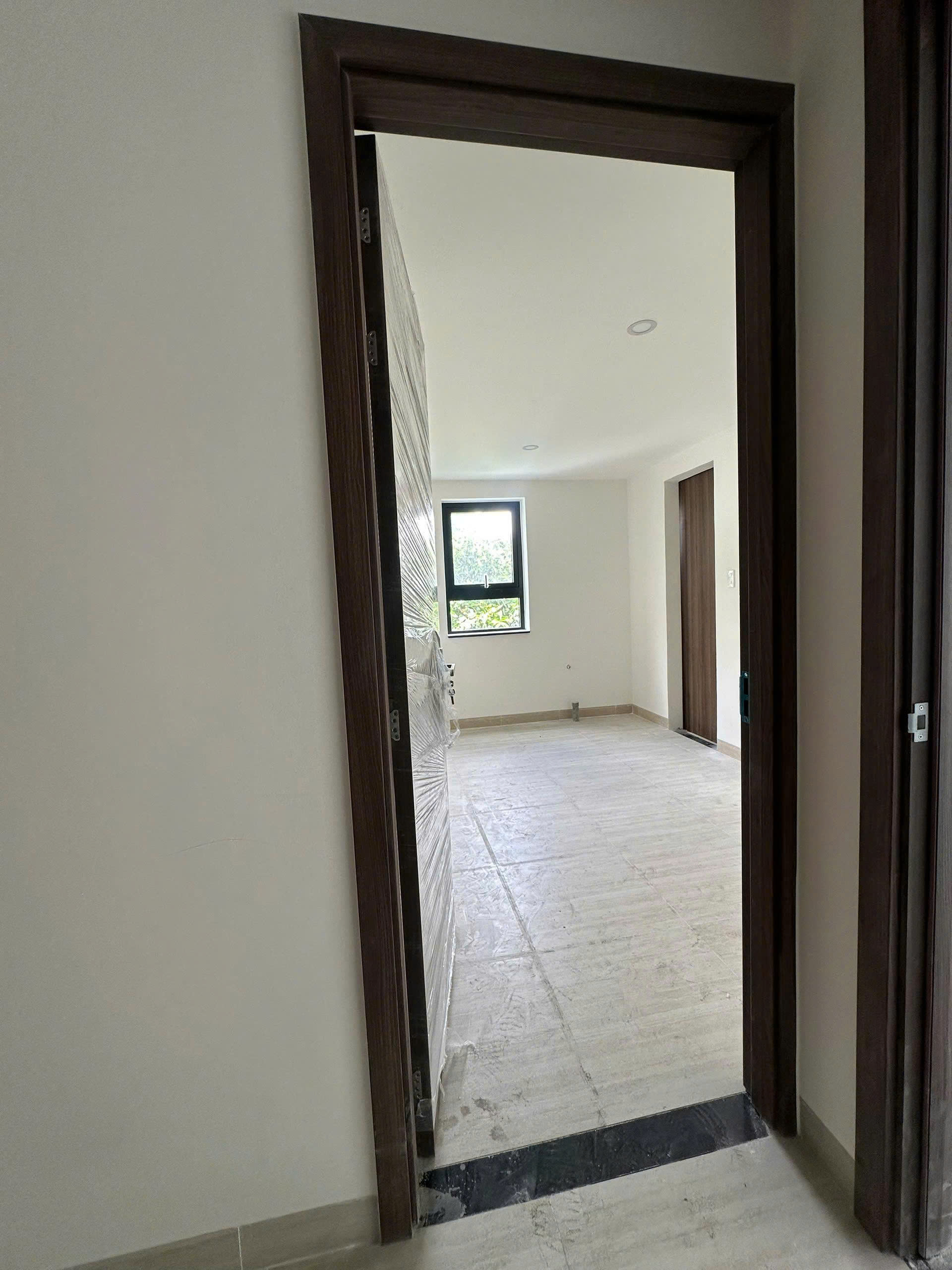 CHO THUÊ PHÒNG MỚI XÂY- GẦN ĐH VĂN LANG ( Bình Thạnh) 4