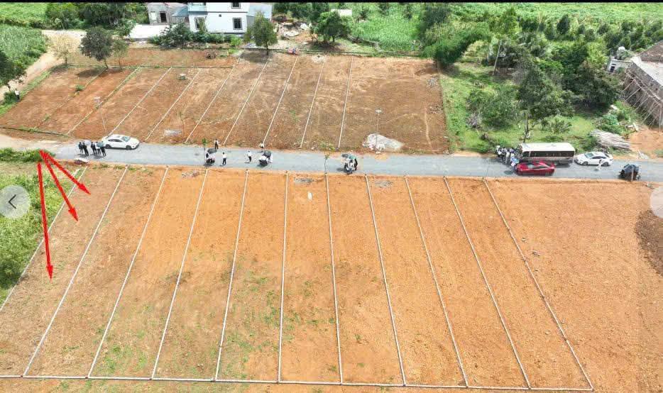 Chỉnh hơn 300 triệu có ngay lô đất mặt Liên Xã, cạnh trường học và quốc lộ 2