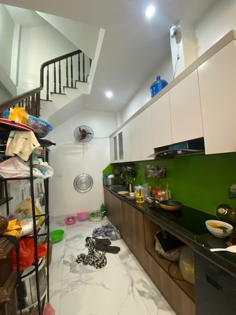 BÁN NHÀ THƯỢNG THANH – 5 TẦNG – 10M RA Ô TÔ TRÁNH – CÓ CHỜ THANG MÁY