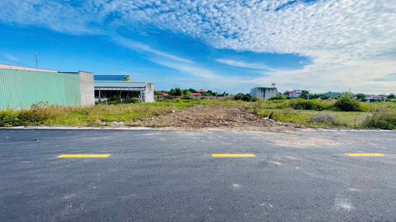 Cần bán Đất đường Võ Văn Kiệt, Xã Lộc An, Diện tích 142m², Giá 1.32 Tỷ 3