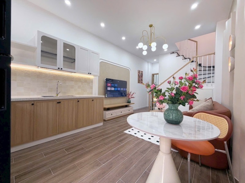 Nhà kiệt Lý Tự Trọng 40m2 3PN nhà mới giá 4.39 tỷ Hải Châu ở ngay 2