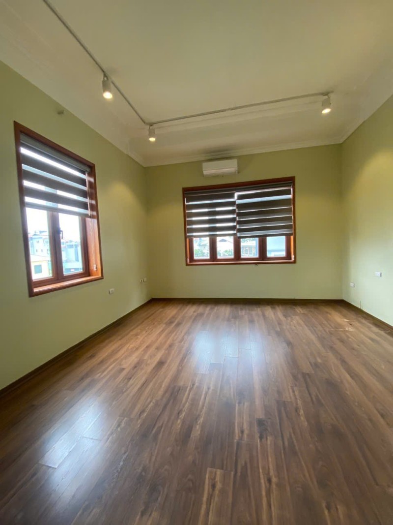 TƯ ĐÌNH – PHÂN LÔ QUÂN ĐỘI – Ô TÔ VÀO NHÀ – CÓ Ô CHỜ THANG MÁY 5