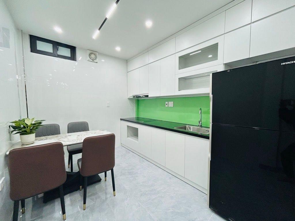 Chỉ 6 TỶ CÓ NHÀ 5 TẦNG THẠCH BÀN – GIÁ "HỜI" NHẤT PHÂN KHÚC – ĐẦU TƯ LÀ THẮNG