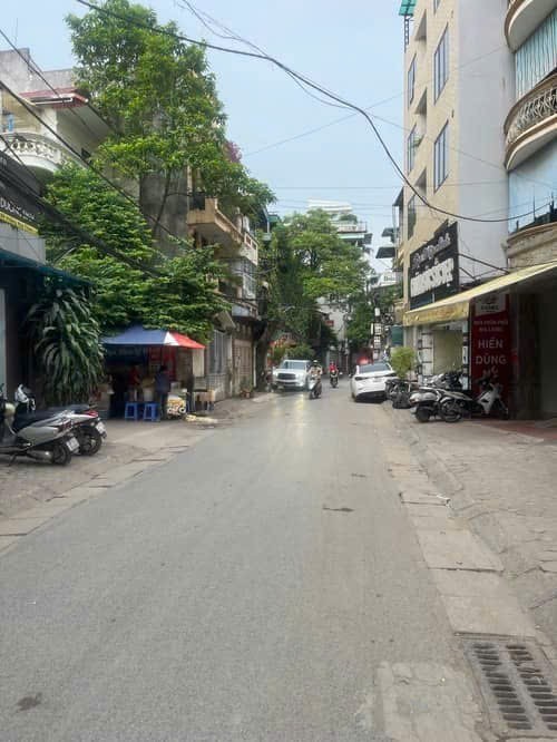 Bán nhà Hoàng Hoa Thám 122m 5 tầng thang máy 25 phòng cho thuê giá 31.5 tỷ