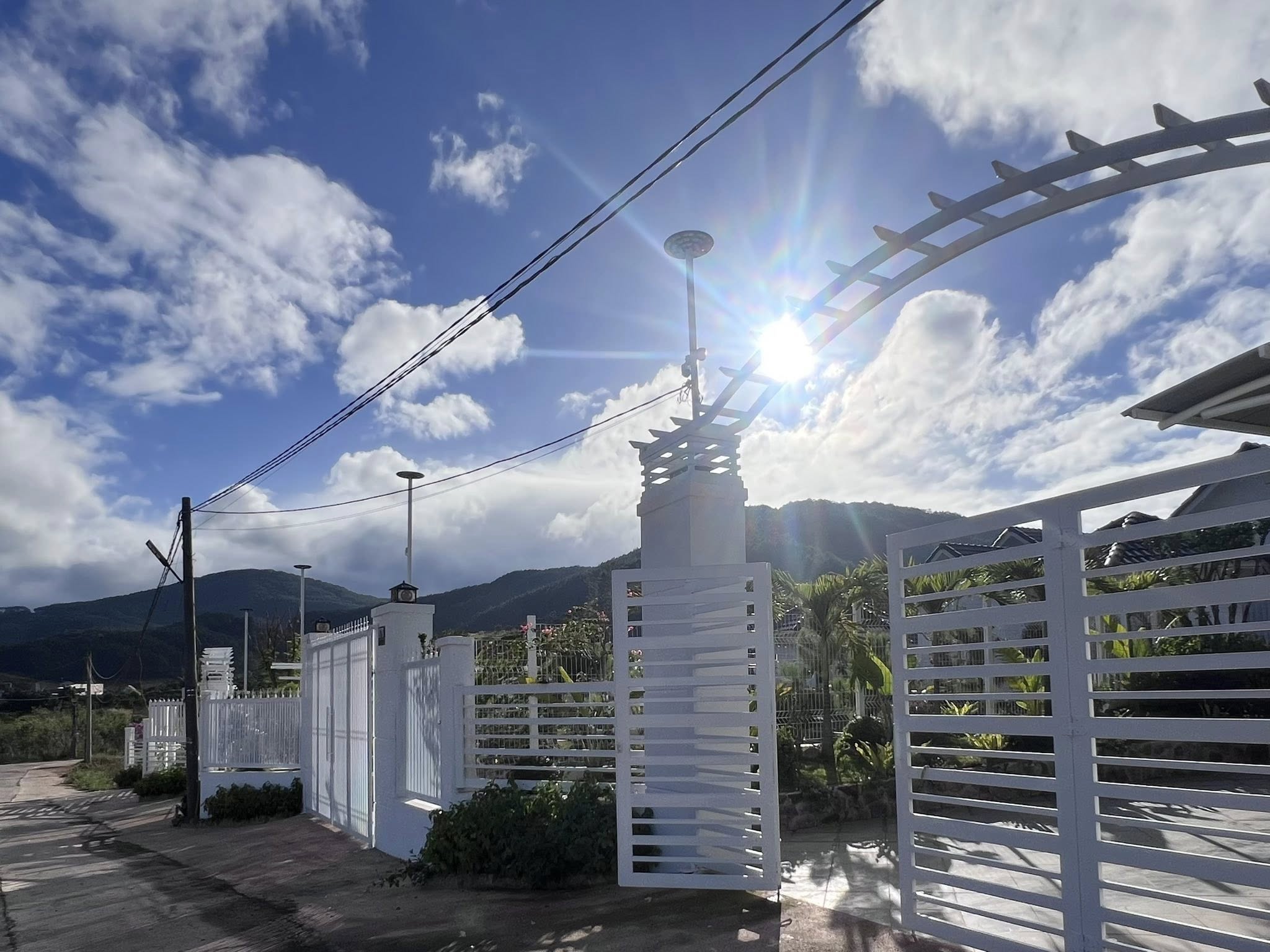 Cần bán Đất đường Tỉnh lộ 725, Xã Gia Lâm, Diện tích 239m², Giá Thương lượng