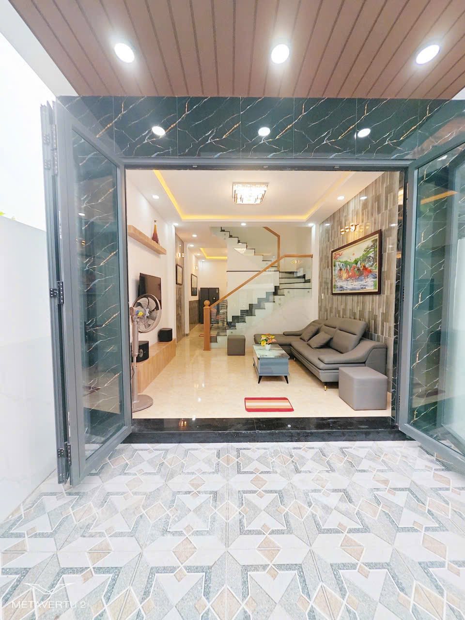 BÁN NHÀ MỚI TTTP 3 TẦNG HẺM CAO ĐÀI P. TÂY NHA TRANG 2