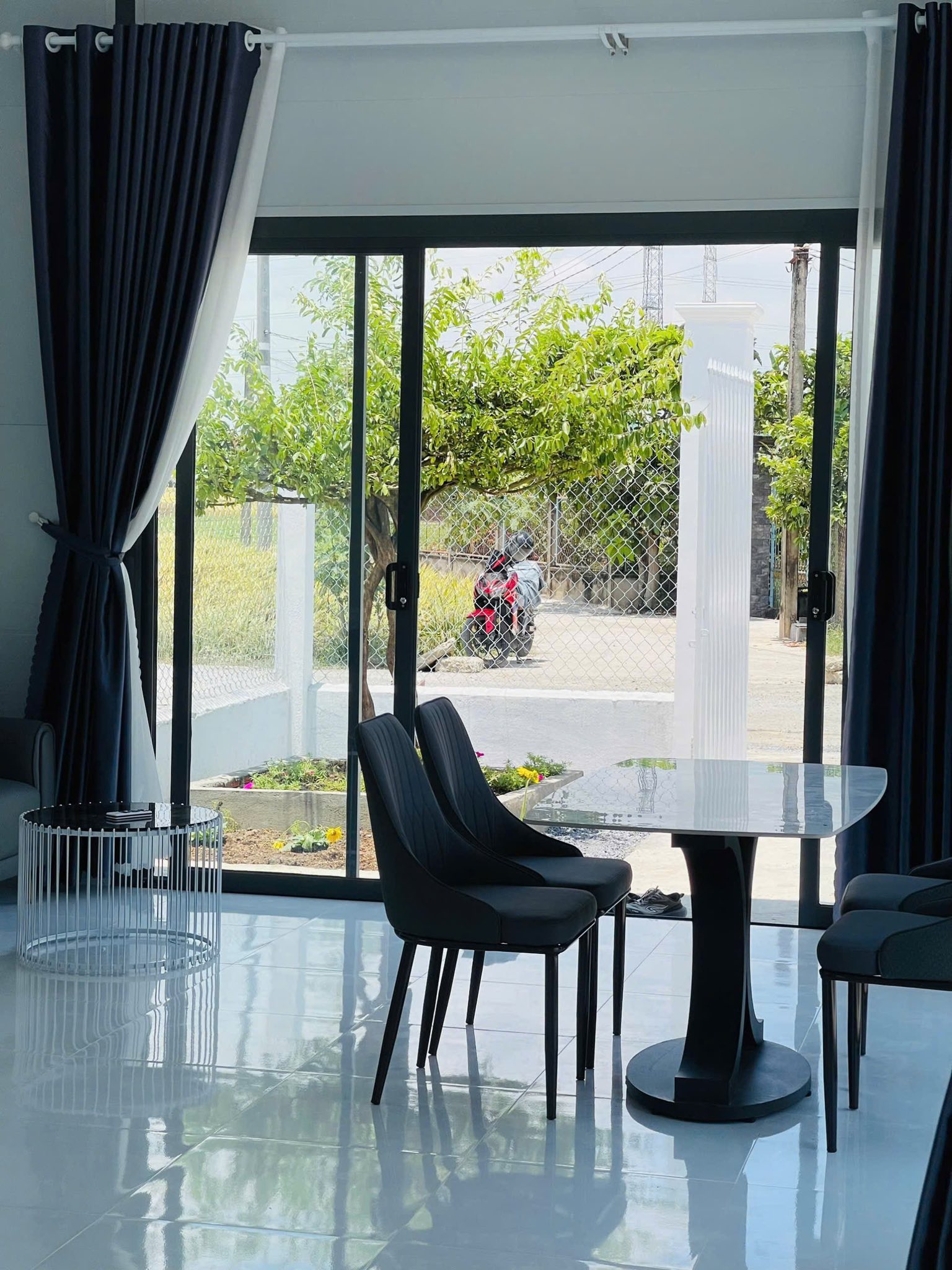 Bán nhà vườn mt đường Nguyễn Thị Tầm, Bình Lãng, Tân Trụ dt 166m2 full thổ giá 1,11 tỷ 11