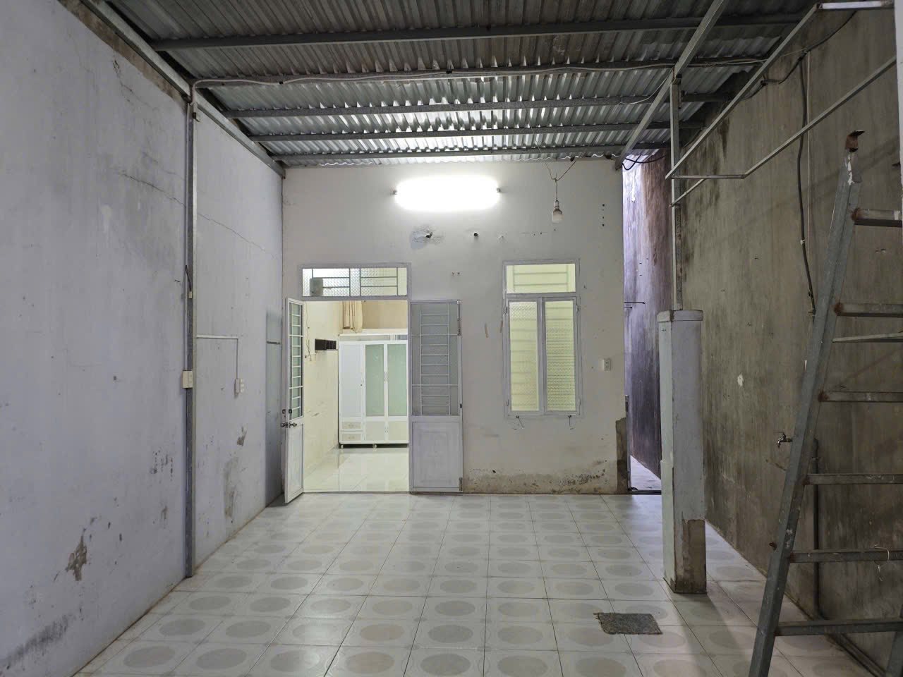 BÁN NHÀ CẤP 4 HẺM PHƯỚC LONG, NAM NHA TRANG 3