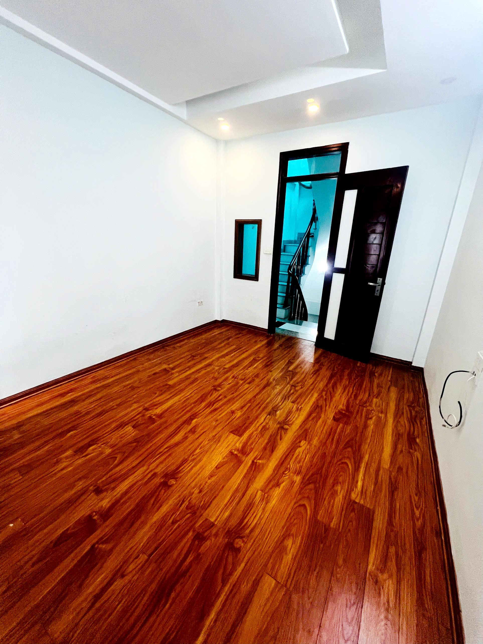 Bán Nhà Thịnh Liệt 30m2. 5 tầng. mặt tiền 3m. Giá 8.2 tỷ Hoàng Mai Hà Nội 3