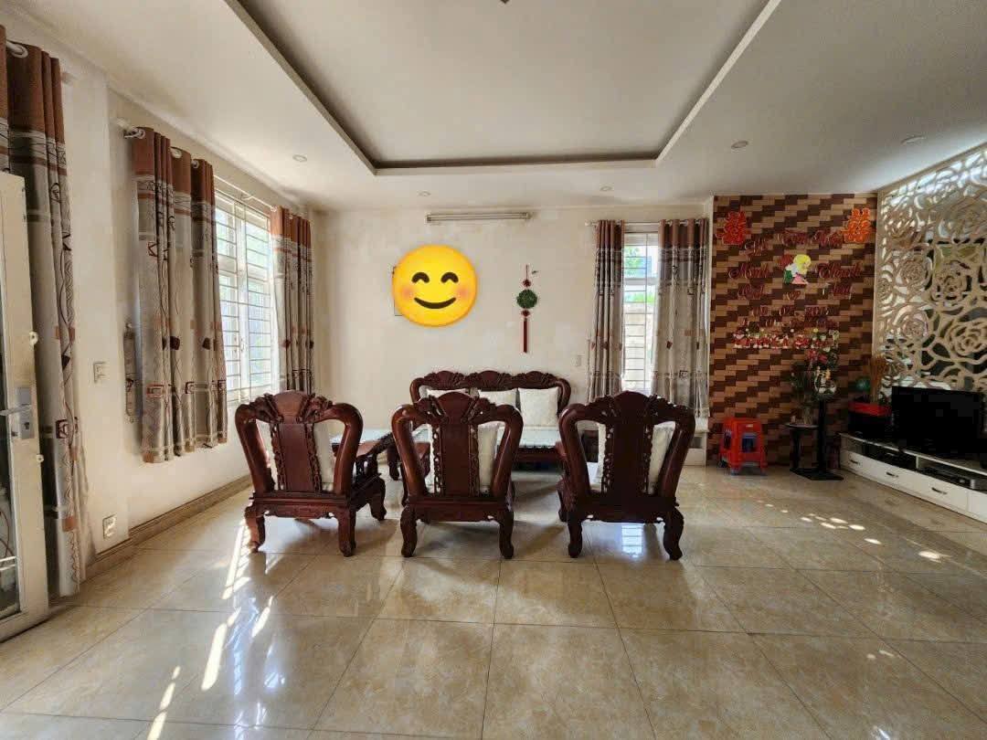 CHO THUÊ BIỆT THỰ KDC HỒNG LONG HIỆP BÌNH THỦ ĐỨC 10M x 20M TRÊT 1 LẦU GIÁ 26TR 4