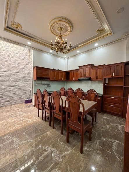 CẦN BÁN NHÀ MỚI - ĐẸP- HIỆN ĐẠI- NGAY CHỢ HIỆP BÌNH, 1 TRỆT 3 LẦU, 9.9 TỶ 2
