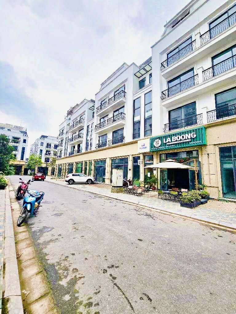 Liền kề Diamond Long Biên, 105m x 7 tầng, MT 6.5m, vị trí đắc địa, vừa ở vừa kinh doanh 3