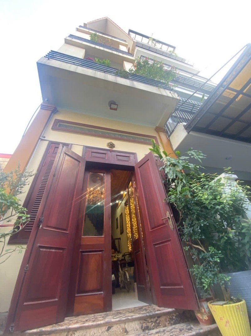 BÁN NHÀ NGỌC THỤY – LONG BIÊN - Ô TÔ VÀO NHÀ – KHU CÁN BỘ – FULL NỘI THẤT GỖ CAO CẤP