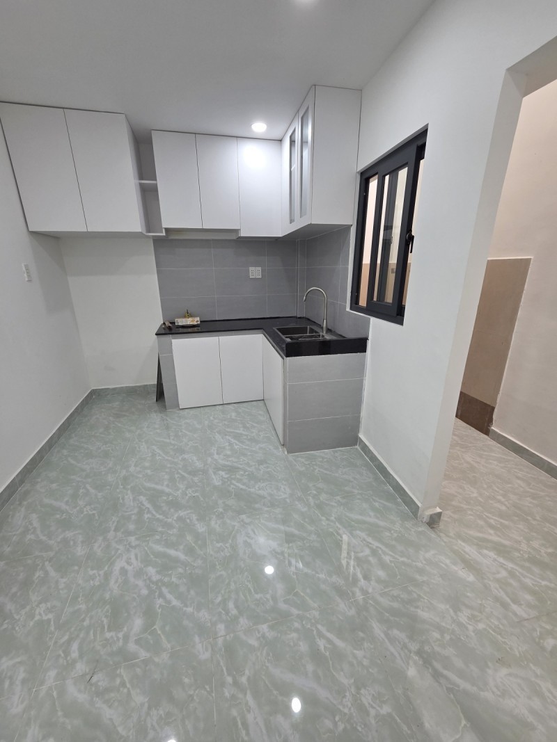 Bán nhà hẻm đường Quang Trung, Phường Tăng Nhơn Phú B, Q,9, TP HCM. DT 60m2, 2 tầng. Giá 4.7 tỷ, 2