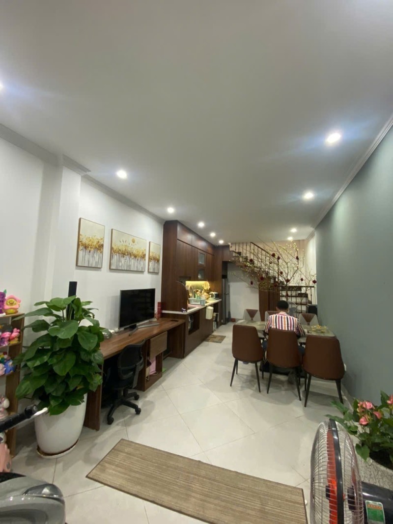 NGỌC THỤY – LONG BIÊN  38m² – 6 TẦNG – GARA Ô TÔ – FULL NỘI THẤT 3
