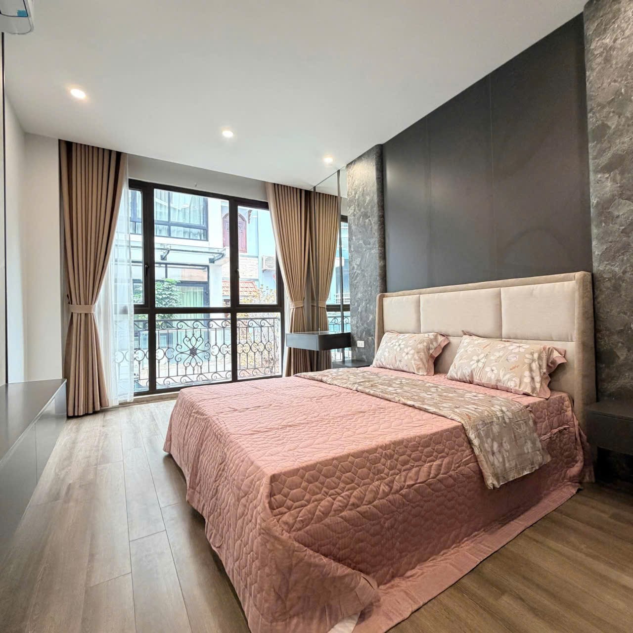 Bán Nhà Ngõ Thịnh Hào1 44m2. 4 tầng. mặt tiền 3.5m. giá 19.9 tỷ Đống Đa Hà Nội 4