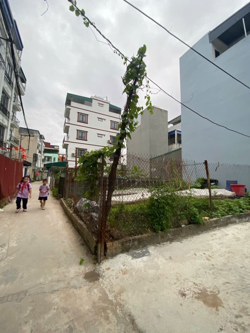 PHÚC LỢI – LONG BIÊN  38m² – 5 TẦNG – NHÀ MỚI – MỖI TẦNG 1 PHÒNG KHÉP KÍN 2