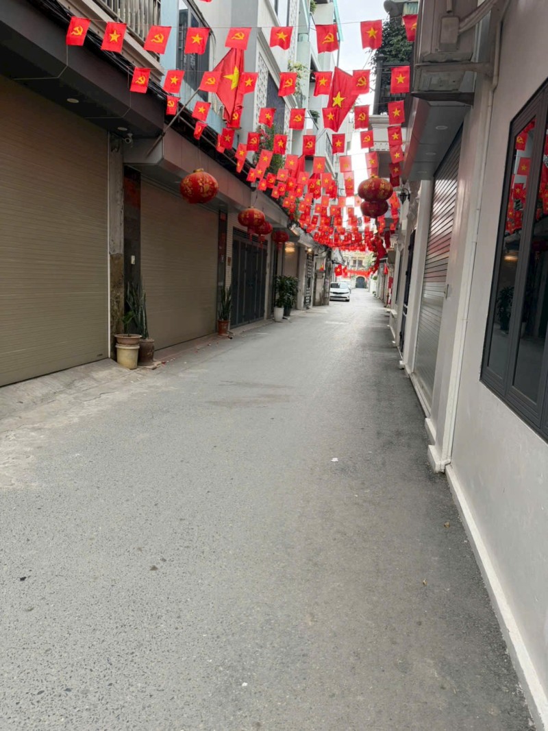 NGỌC THỤY – LONG BIÊN  45m² – MT 11m – 3 TẦNG – NGÕ THÔNG – GẦN Ô TÔ 5