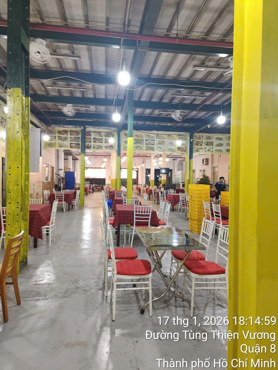 Do không có thời gian quản lý, mình cần sang nhượng lại nhà hàng đang hoạt động ổn định 2