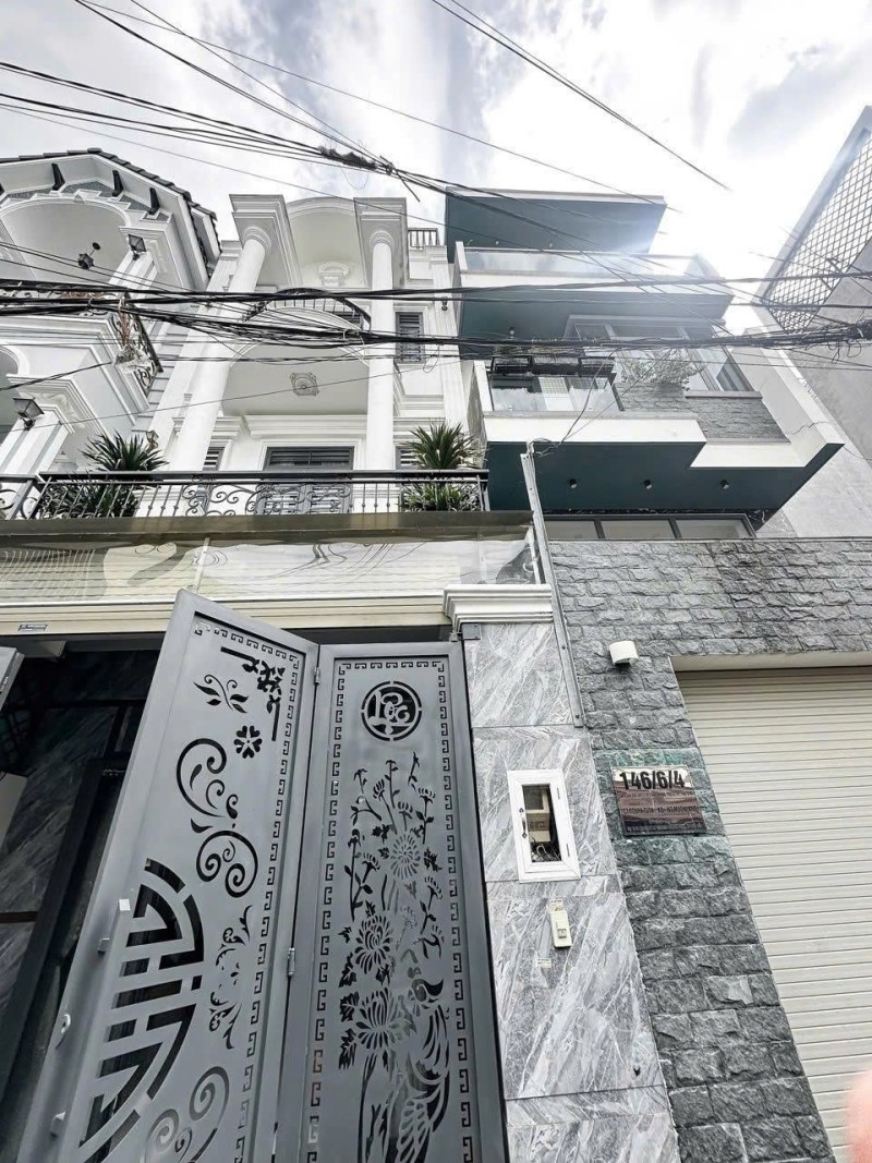 Bán nhà đường Lã  Xuân Oai, Q9, Thủ Đức, TP HCM. DT  50m2, 4 tầng, sổ hồng. Giá  6.55 tỷ - 5