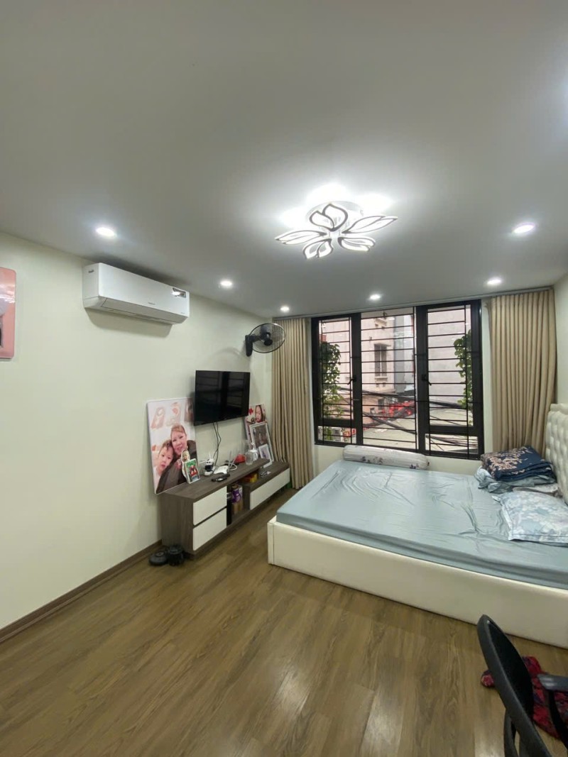 BÁN NHÀ NGỌC LÂM – LONG BIÊN  LÔ GÓC – Ô TÔ VÀO NHÀ – 7 TẦNG 3