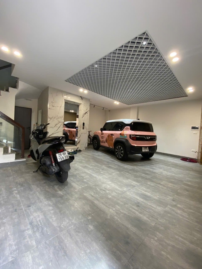 BIỆT THỰ MINI VIỆT HƯNG – 61m² – 6 TẦNG – GARA 2 Ô TÔ – NỘI THẤT NHẬT 3 TỶ 5