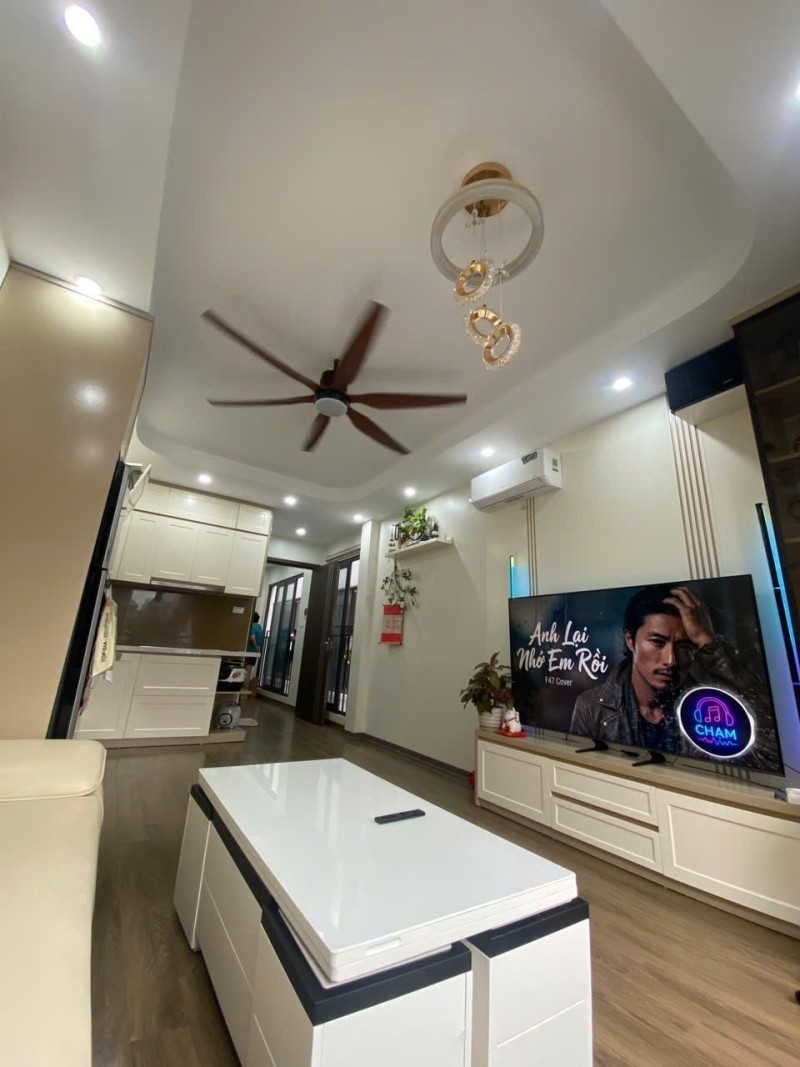 BÁN NHÀ NGỌC LÂM – LONG BIÊN  LÔ GÓC – Ô TÔ VÀO NHÀ – 7 TẦNG 2