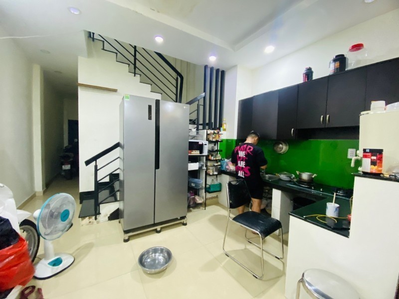 Bán nhà đường số 6, Linh Xuân, Thủ Đức, TP HCM. DT 210m2, 9PN, 9,4 tỷ. Sổ hồng. 0933125879 2