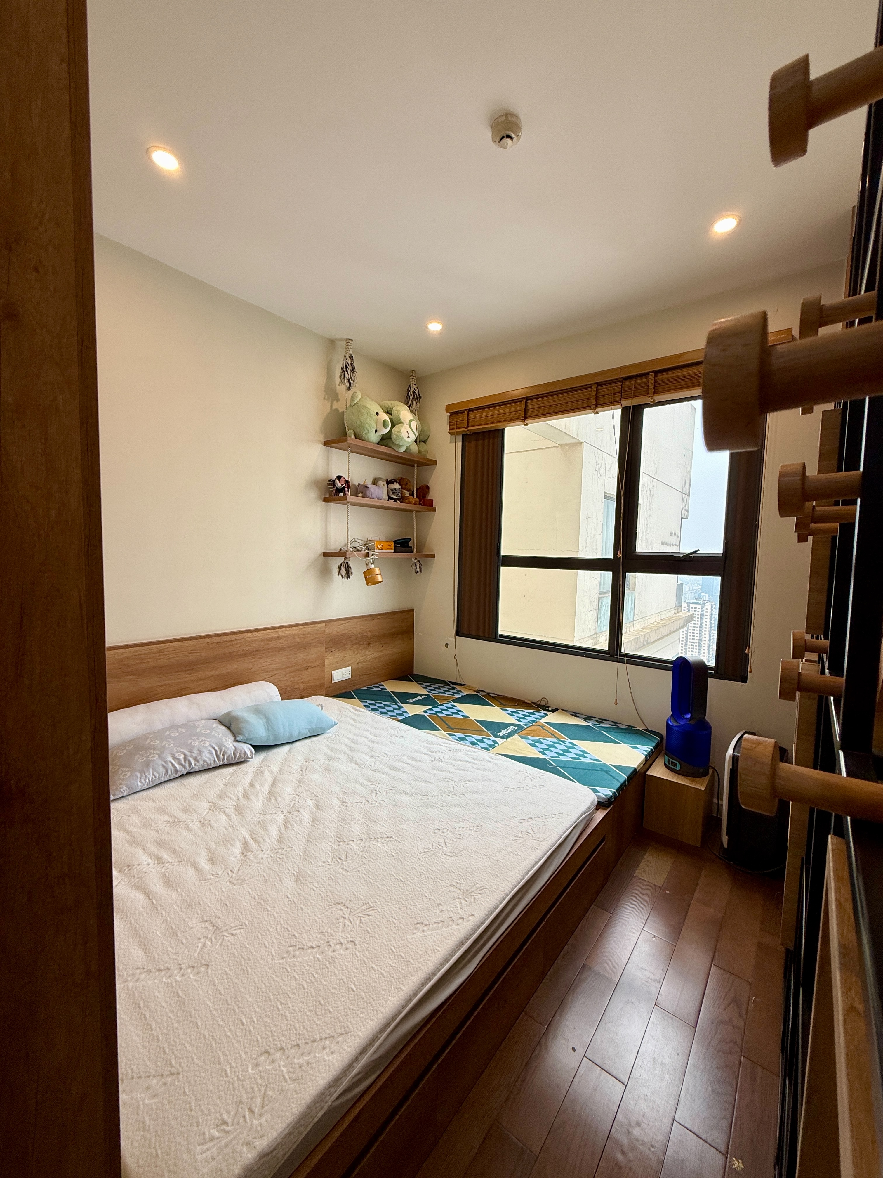 Bán căn hộ 2PN rẻ nhất D’Capitale Trần Duy Hưng, giá 9 tỷ 4