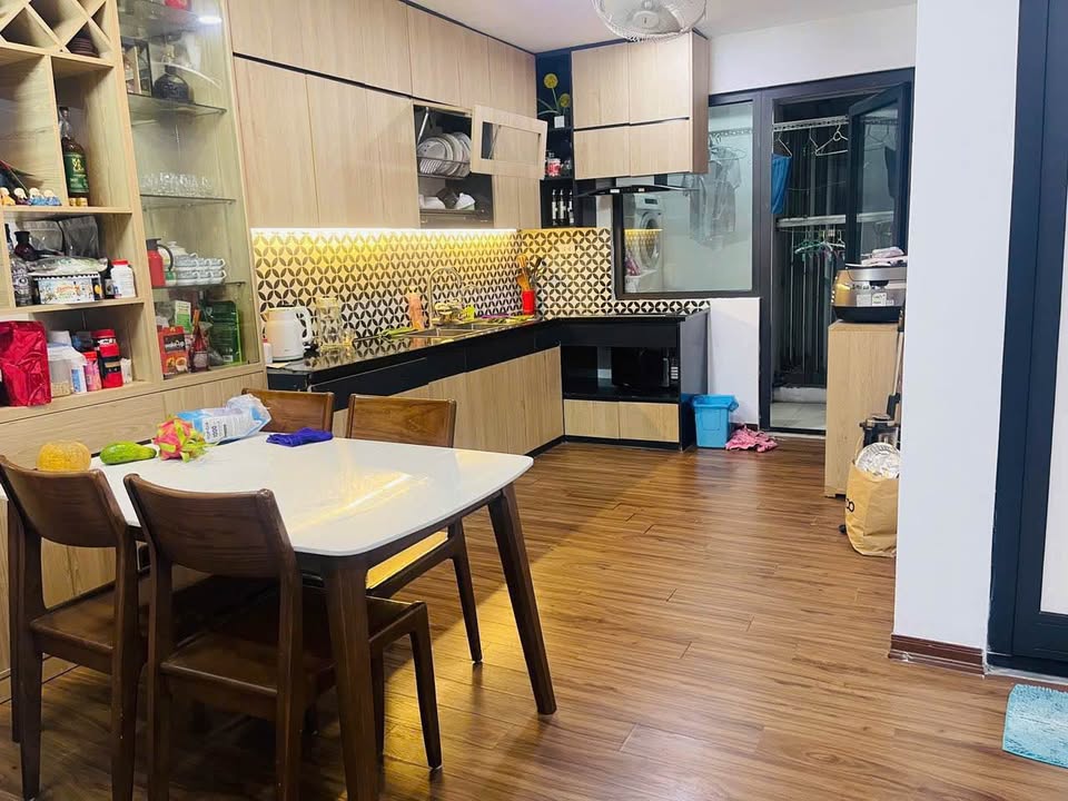 Căn Hiếm. Bán Chung Cư CT18 Happy house GadDen Việt Hưng, Long Biên 80m2, giá 5,38 tỷ