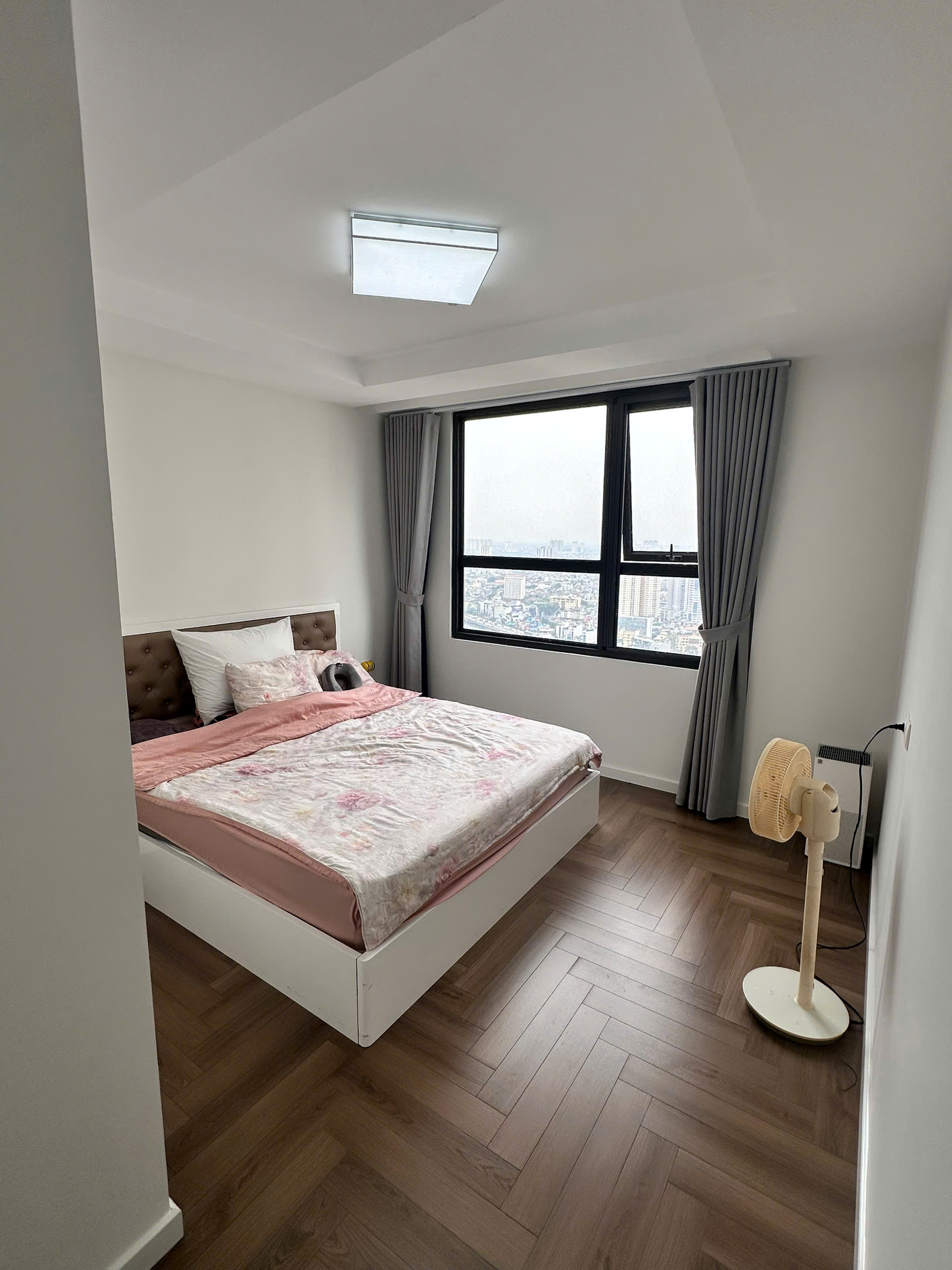 Cần bán Căn hộ chung cư dự án Vinhomes D'Capitale, Diện tích 112m², Giá Thương lượng 4