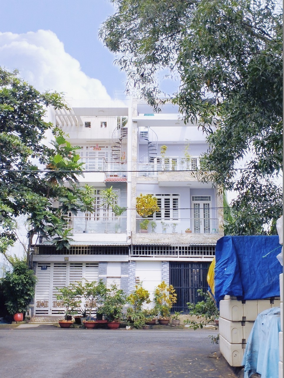 Cần bán gấp đất KDC Đông Dương, đường Bưng Ông Thoàn, Phường Phú Hữu, Diện tích 100m², Giá 4.9 Tỷ 2